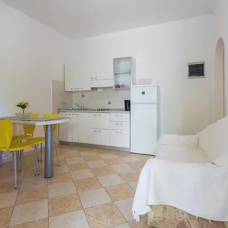 2 Bedroom Beautiful In