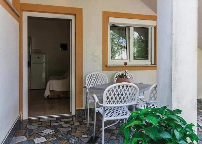 Izabela アパート *